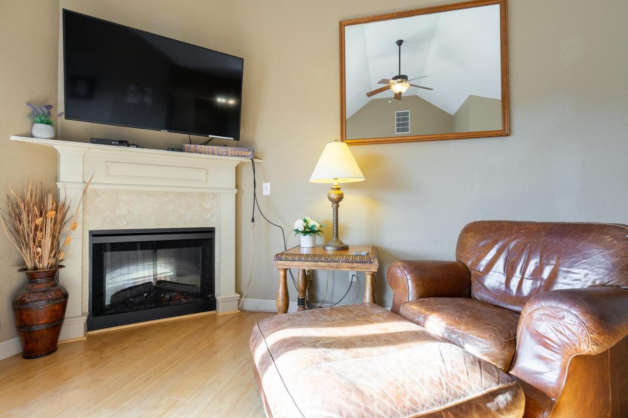 4Br Walk-In - Foosball Table - Hot Tub - Fire Pit - Free Tickets Included - Dv166 Branson Exterior photo
